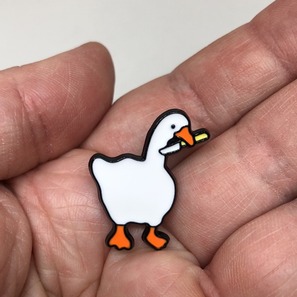 3/$25 Duck with Knife Pin Badge Brooch - Picture 7 of 7